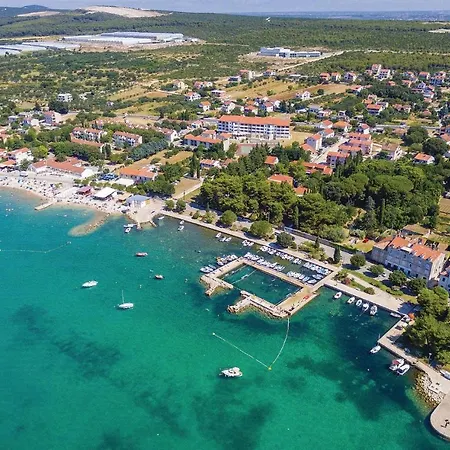 In * Sveti Filip i Jakov